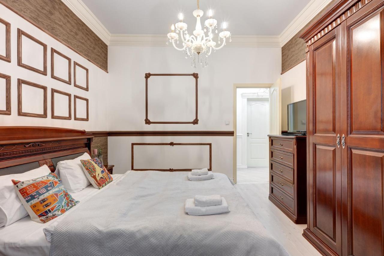 Beautiful 2Bedflatcismigiu Apartment Bukares Bagian luar foto