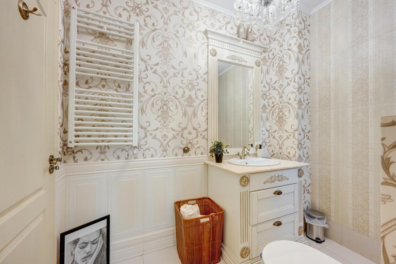 Beautiful 2Bedflatcismigiu Apartment Bukares Bagian luar foto