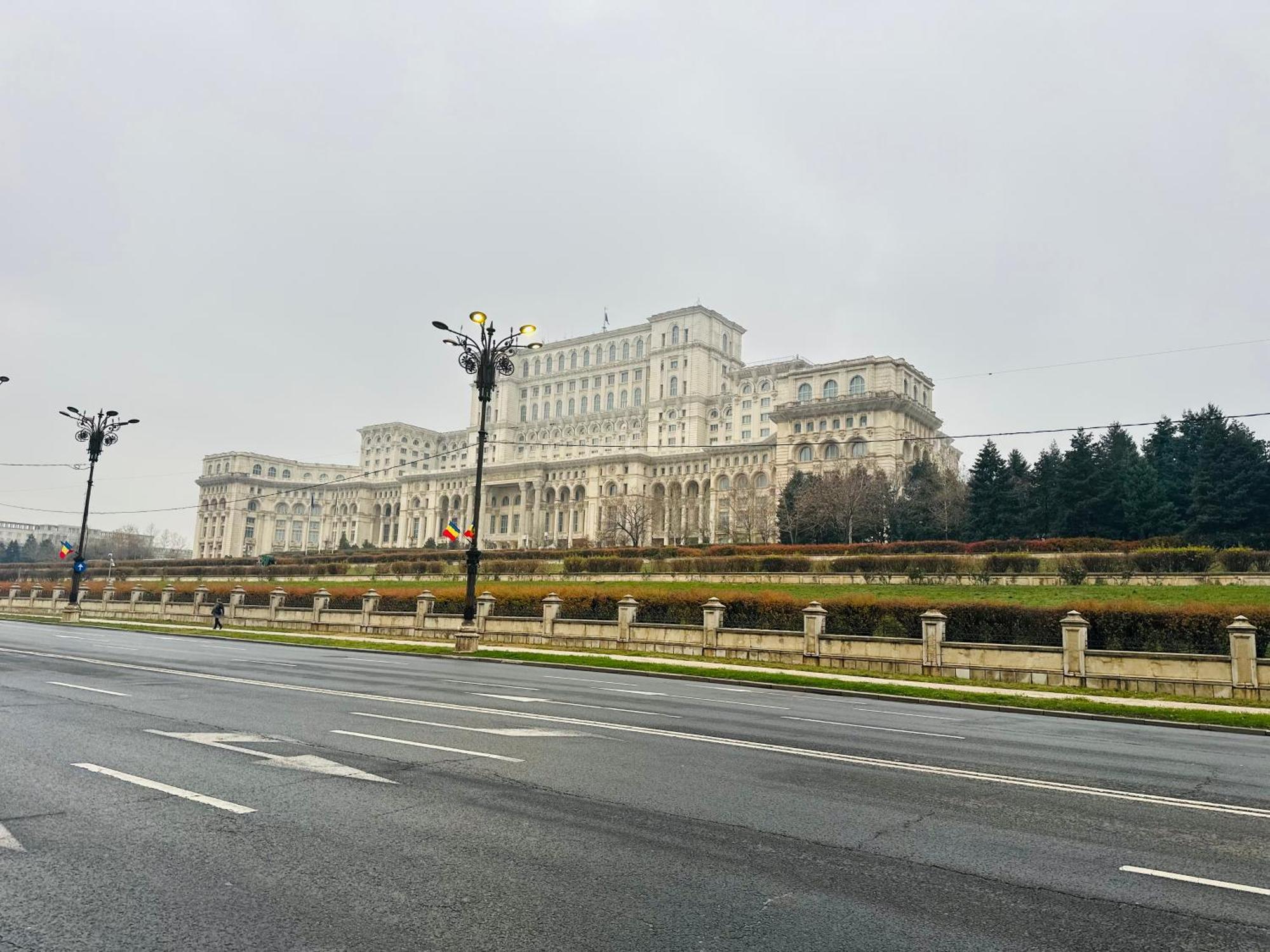 Beautiful 2Bedflatcismigiu Apartment Bukares Bagian luar foto